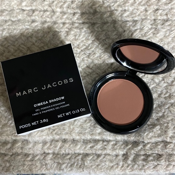 Marc Jacobs Other - Marc Jacobs O!Mega Shadow